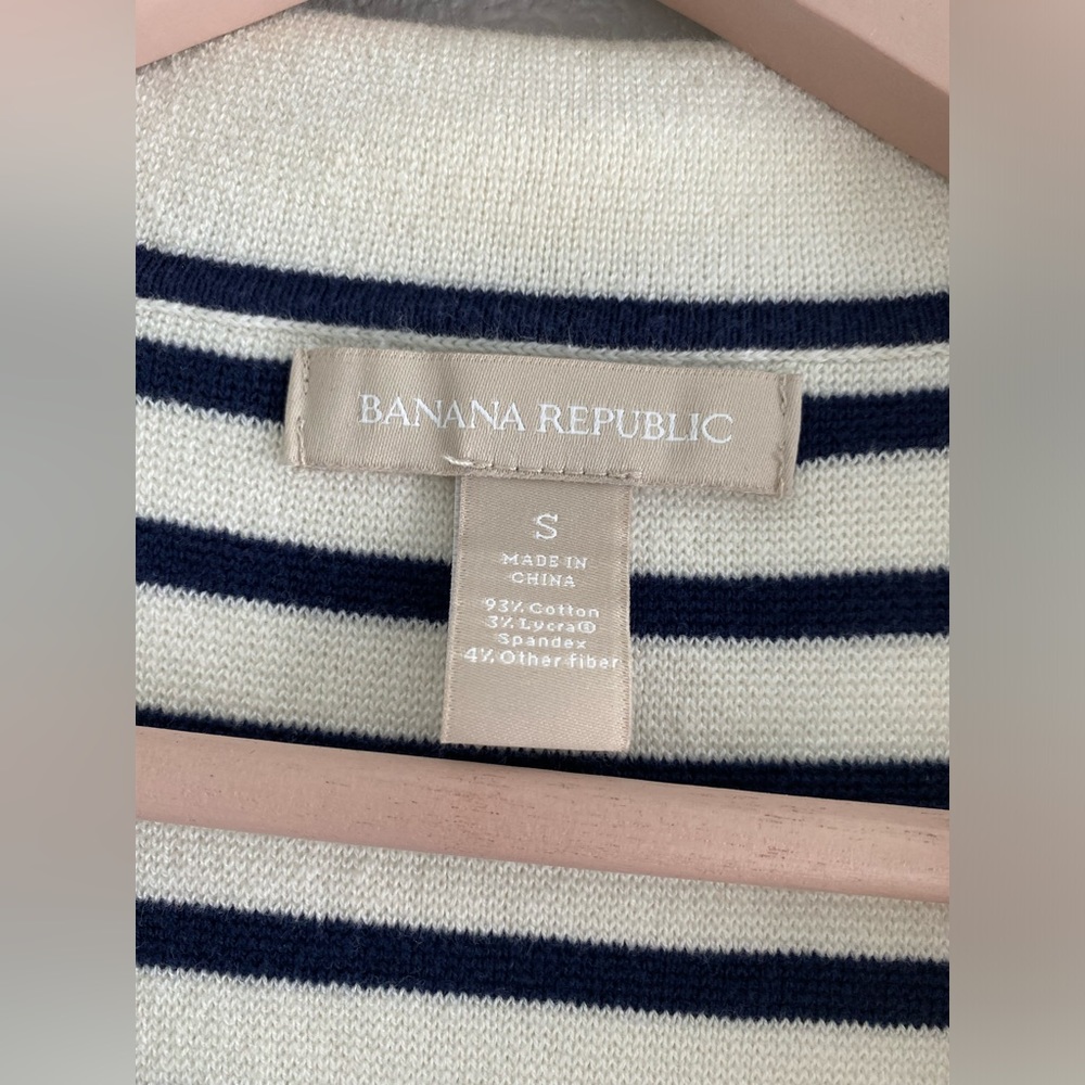Banana Republic nautical blue and white stripe sweater - Picture 2 of 4